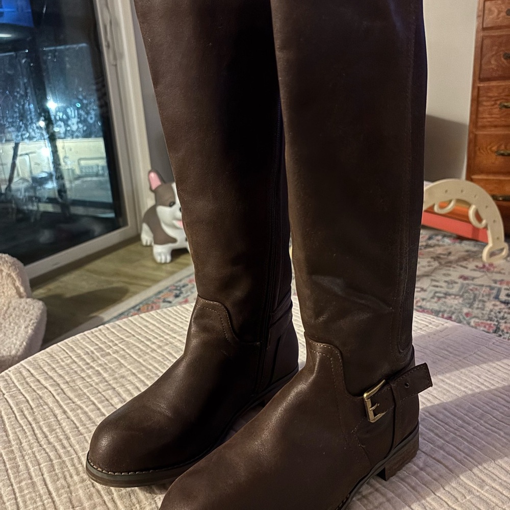 Wide-width Brown Leather Boots